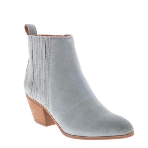NIB Frye Jacy Chelsea in pale jade 7.5